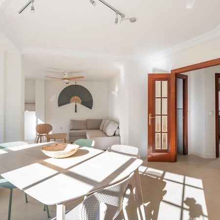 Amplio Apartamento Trinidad By Renthas Apartment Malaga Exterior photo