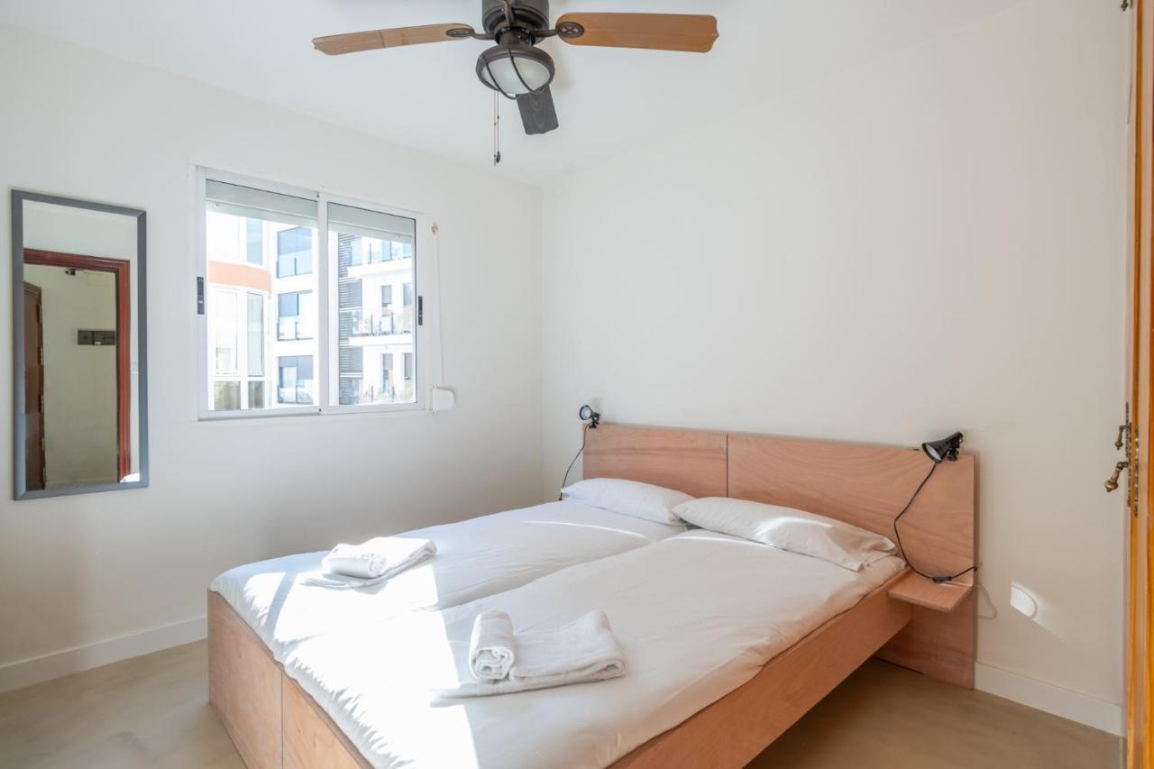 Amplio Apartamento Trinidad By Renthas Apartment Malaga Exterior photo